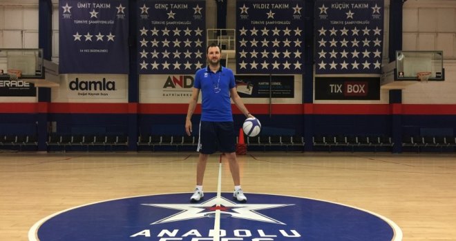 Anadolu Efes'te altyapı sorumlusu Erdal Bibo oldu