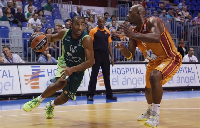 Anadolu Efes'ten bir imza daha...