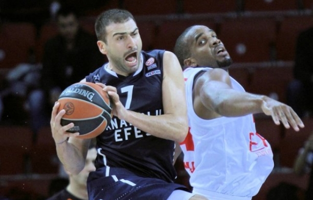Anadolu Efes'ten Malaga'ya