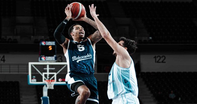 Ankara'da kazanan Bahçeşehir Koleji