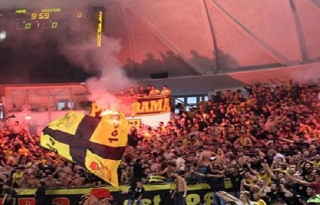 Aris-Paok maçı yarıda kaldı... 