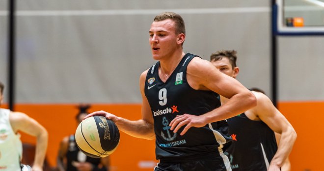 Artur Konont?uk Bursaspor'da