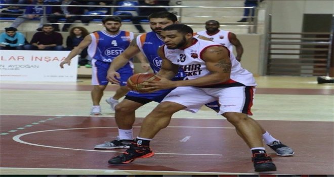 Artvin Belediyespor'dan biri yabancı 3 imza