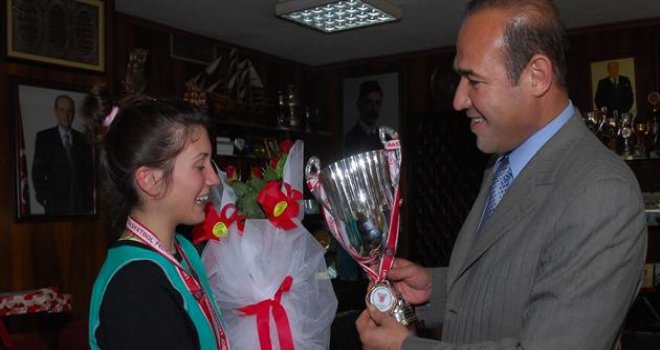 Asena Yalçın Aski'ye döndü