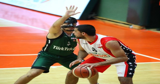 Astra Group Sakarya Bşb., Bandırma Kırmızı'yı geçti