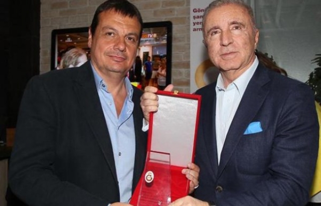 Ataman: Ünal Aysal takıma sahip çıksın