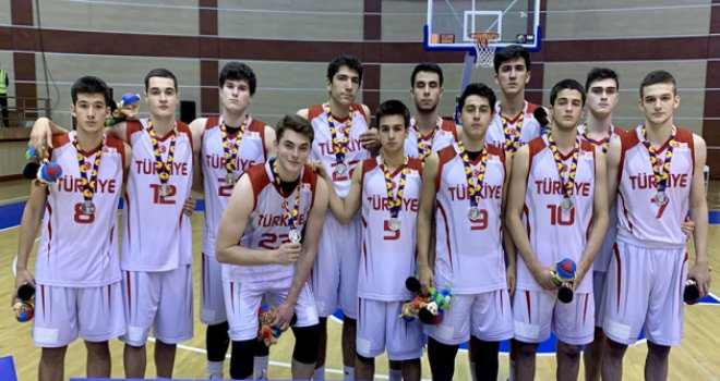 Avrupa Gençlik Olimpik Yaz Festivali?nde gümüş madalya