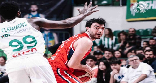 Bahçeşehir 7 maç sonra kazandı 