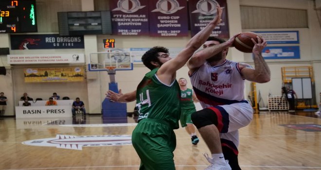 Bahçeşehir Koleji 2-1 önde