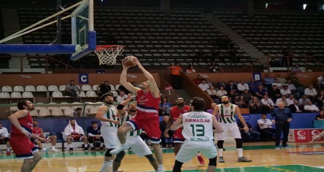 Bahçeşehir Koleji seride eşitliği sağladı