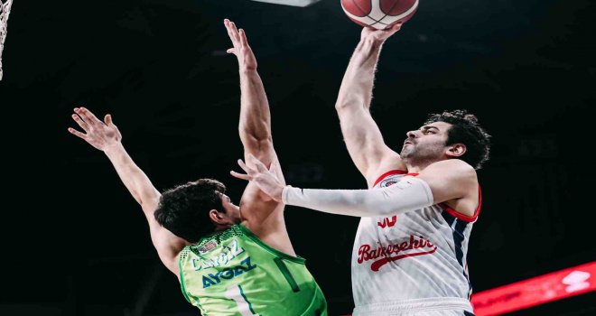 Bahçeşehir Koleji, TOFAŞ'ı geçti