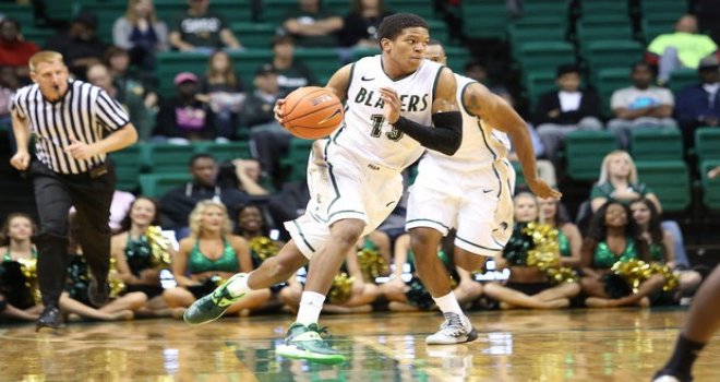 Bakırköy Basket transferi sürdürüyor