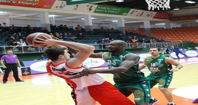 Bandırma Kırmızı'dan Düzce'ye 31 fark