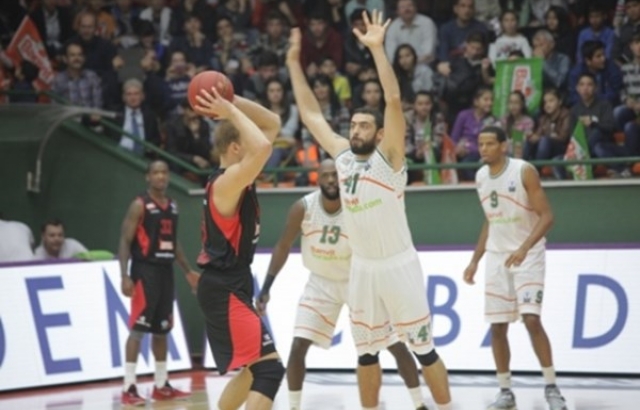 Banvit, İsrail'de galibiyet peşinde