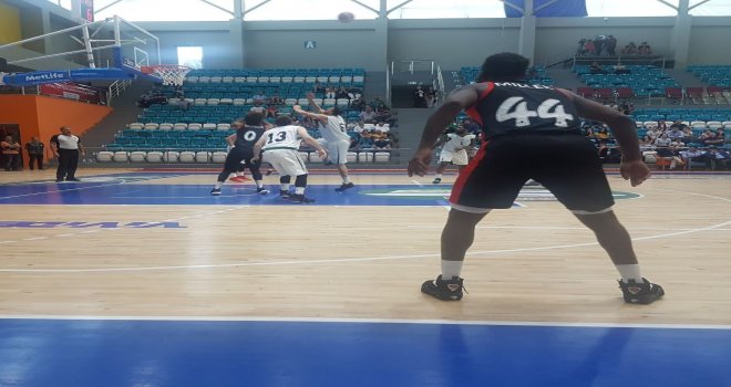 Banvit, Muratbey Uşak'ı mağlup etti