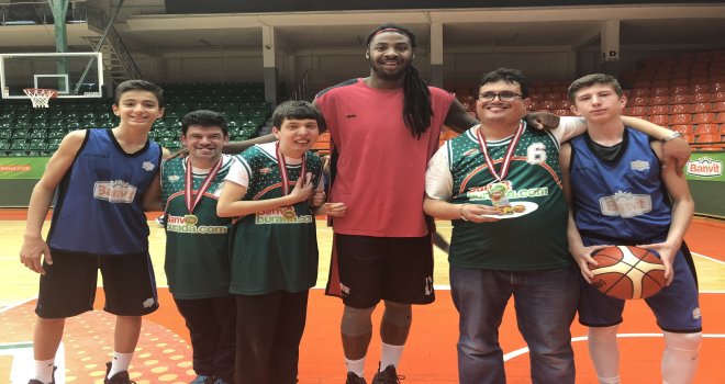 Banvit sosyal sorumluluk projelerine devam ediyor