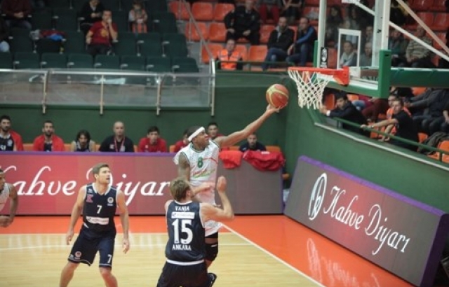 Banvit, Ted Kolejliler'e şans tanımadı