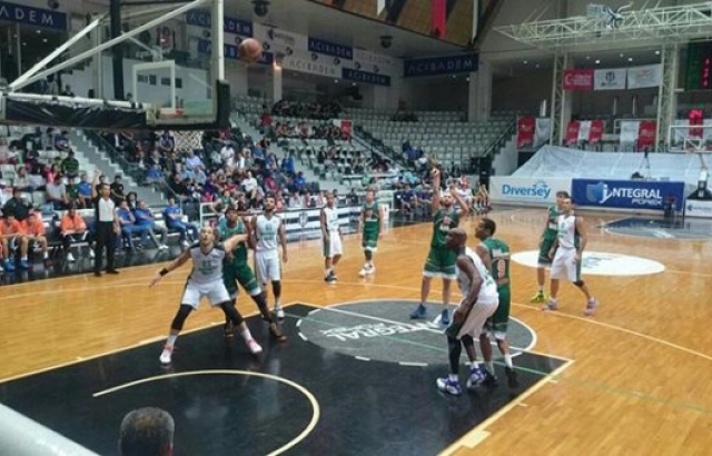 Banvit'i yenen Darüşşafaka finalde