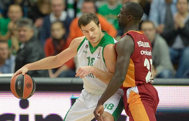 Banvit'te Benson gitti Dragicevic geldi
