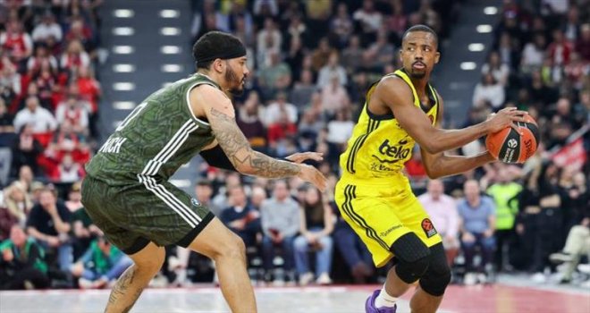 Bayern'i geçen Fenerbahçe Beko normal sezonu 2. tamamladı