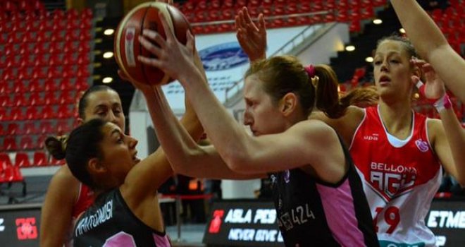 Bellona AGÜ Macaristan'dan galibiyetle dönüyor...