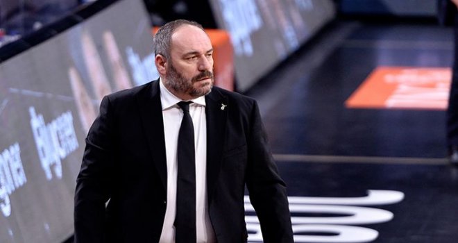 Beşiktaş Icrypex Kandemir ile yola devam ediyor