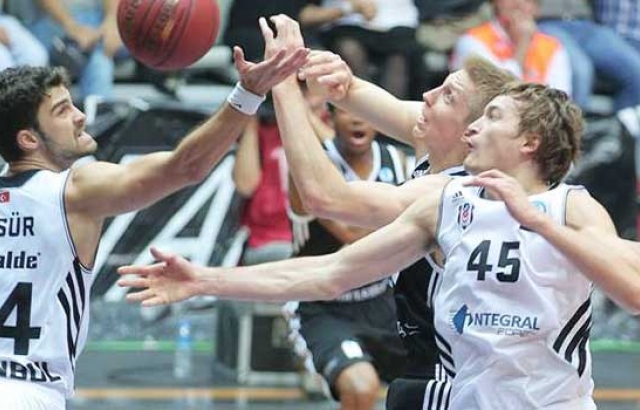 Beşiktaş Letonya'da galibiyet arıyor