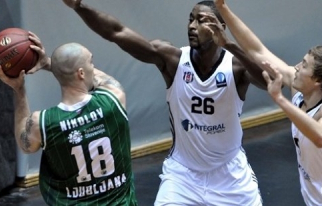 Beşiktaş, Olimpija'ya evinde teslim oldu