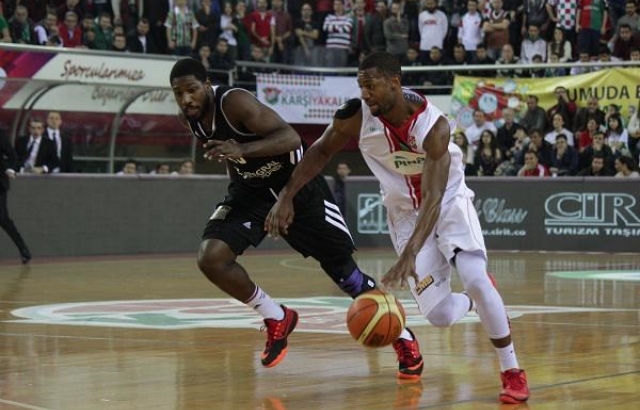 Beşiktaş, Pınar Karşıyaka'yı devirdi