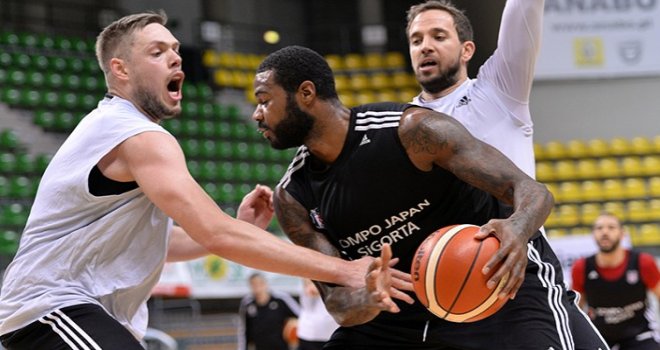 Beşiktaş Sompo Japan, Polonya'da galibiyet arıyor