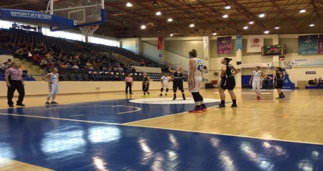 Beşiktaş'ı deviren B.G.D, playoff şansını son haftaya taşıdı