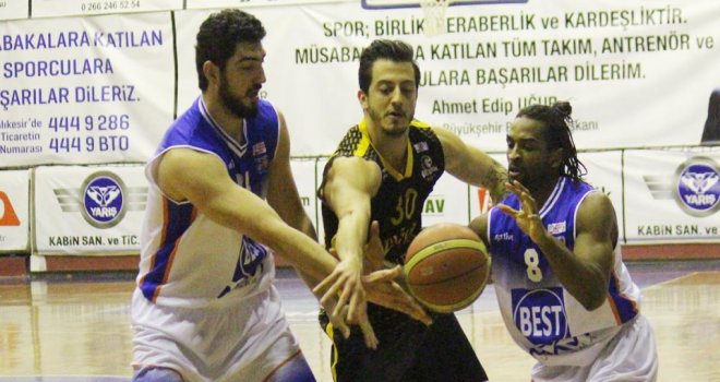 Best Balıkesir'den Afyon Belediyespor'a