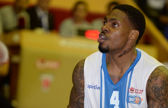 Best, Coleman ile Gediz'i geçti