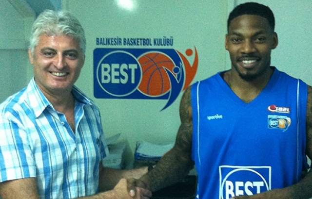Best'in yeni transferi Balıkesir'e geldi