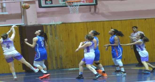 B.G.D, Orduspor'u rahat geçti