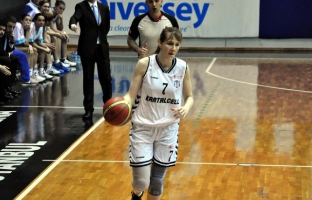 BJK kaptanının sözleşmesini uzattı