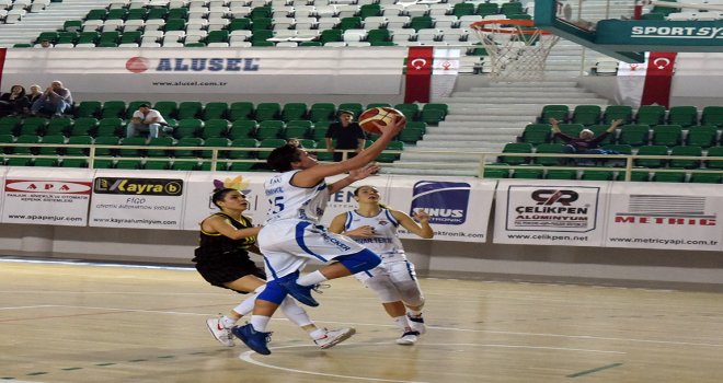 Bornova Becker liderliğini sürdürdü