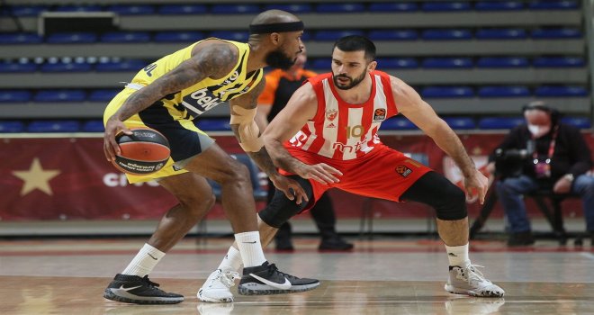 Brown son saniyede attı Fenerbahçe kazandı...