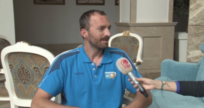 Büker: Her maçı tek tek hesaplamaya mecburuz