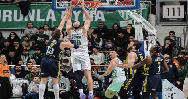 Bursa'da kazanan uzatmada Fenerbahçe Beko