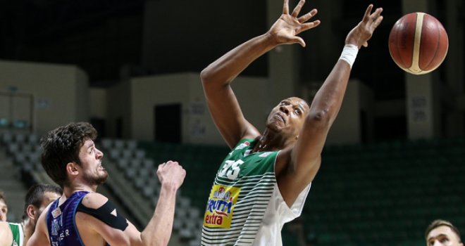 Bursaspor evinde güldü