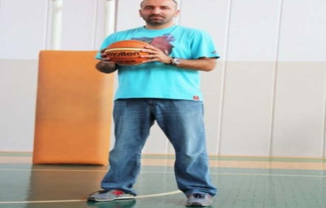 Bursaspor Şemsettin Baş'a emanet