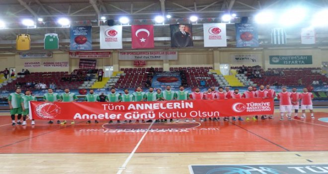 Bursaspor'a bir darbe de Samsun B.Şehir Anakent'ten...