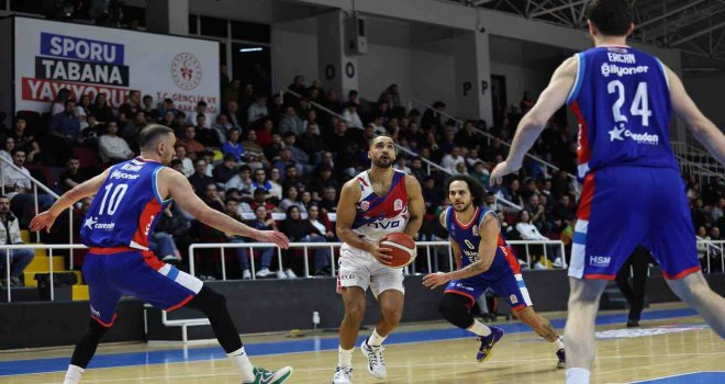 Büyükçekmece, Anadolu Efes'i devirdi