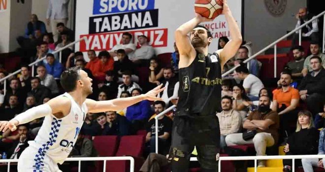 Büyükçekmece Basketbol evinde farklı galip