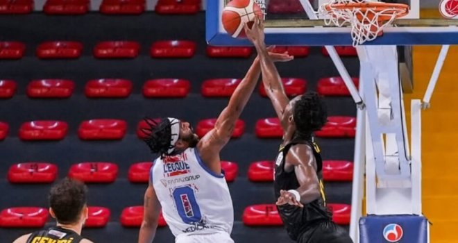 Büyükçekmece Basketbol galibiyetle tanıştı