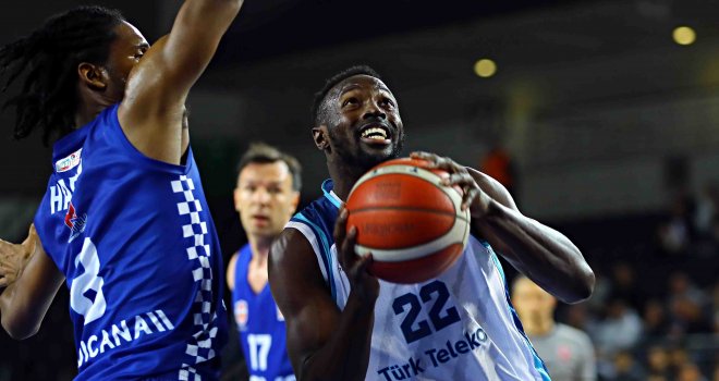 Büyükçekmece başladı Türk Telekom bitirdi