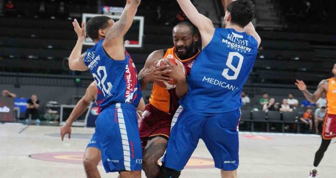 Büyükçekmece'yi geçen Galatasaray Play-Off'ta