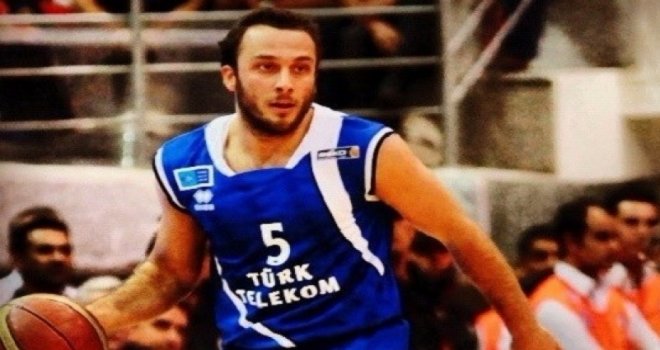 Can Uğur Öğüt Gaziantep Basketbol'da