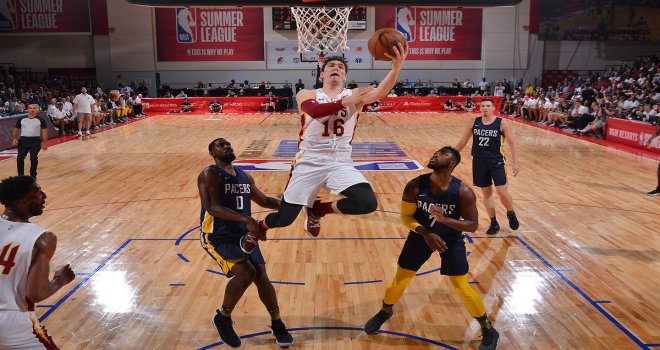 Cedi Osman maçın en skoreri...